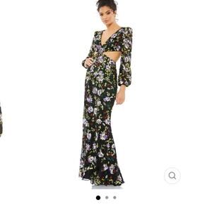 $598 NWT Mac duggal gown size 10